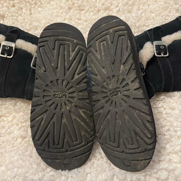 Ugg Black Suede Boots With Buckles and Zipper Closure  S5 - Picture 7 of 10
